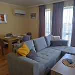 с уникална панорама ネセバル
