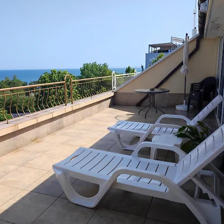 Apartman с уникална панорама Neszebar