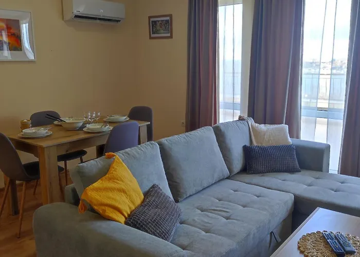 с уникална панорама Nesebar